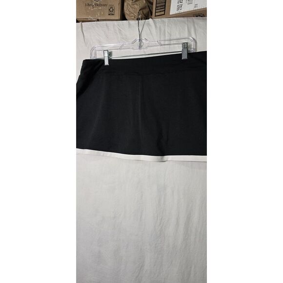 Womens‎ Skirt Shorts Skort Nike Dry Fit Size L Blk Wht Golf Tennis - Picture 4 of 9